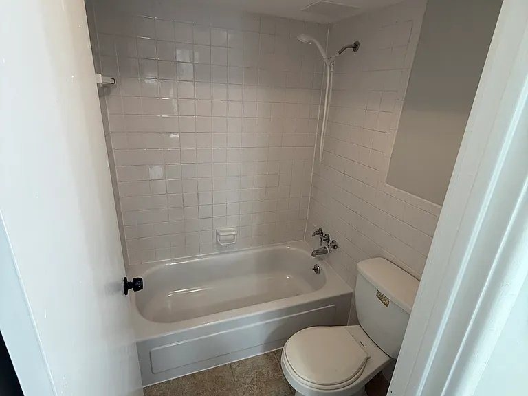 4355 Maryland Ave #314 — Photo 7
