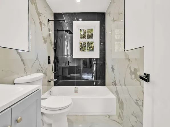 780 Hendrix Street image 6 of 25