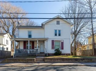 90 Crown St, Meriden, CT 06450