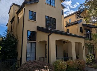 2785 Lord Byron Pl, Eugene, OR 97408