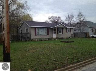 871 Barlow St, Traverse City, MI 49686