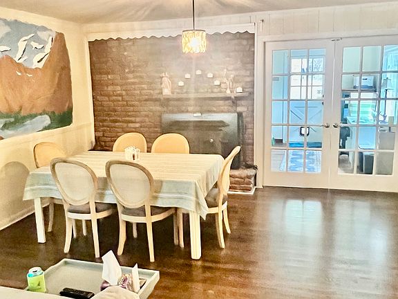 4th image of 1204 Rock Chapel Rd