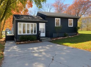 8207 W 127th Ave, Cedar Lake, IN