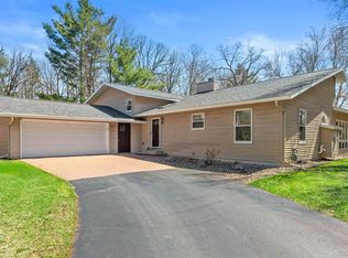 530 CANTERBURY DRIVE, Plover, WI 54467