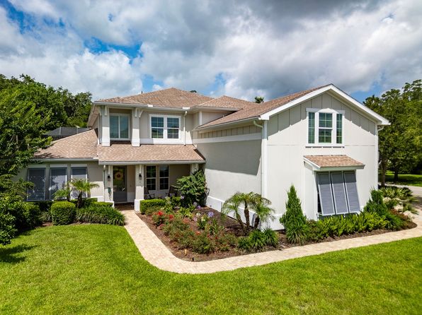 401 Payasada Lakes Ave