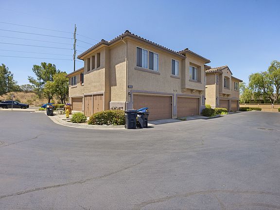 5th image of 10940 Ivy Hill Dr Unit 3
