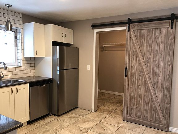 5th image of 2507 S Zenobia St