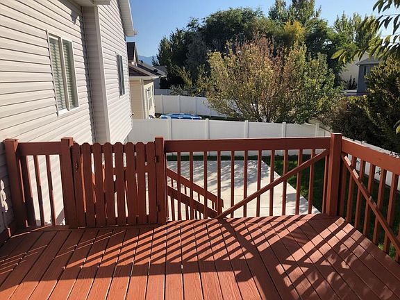 2nd image of 5477 N Geneva Way