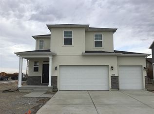 1218 E Peterson Ln, Lehi, UT 84043