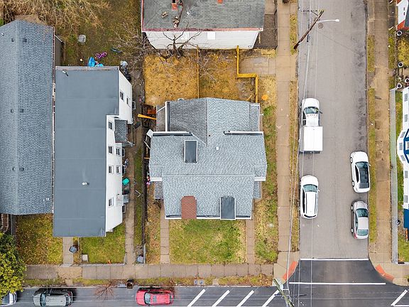 5th image of 1732 Greenup St