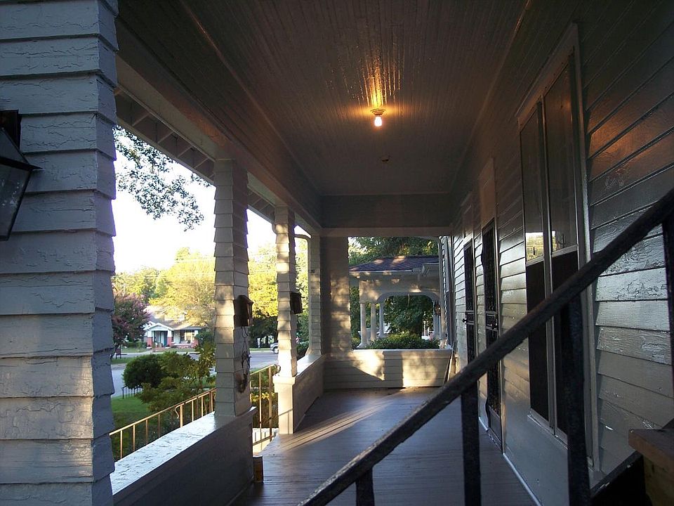 1st image of 120 Arlington Ave #A