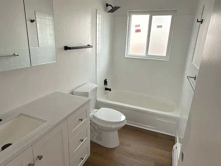 115 S 18th Ave #1 — Photo 14