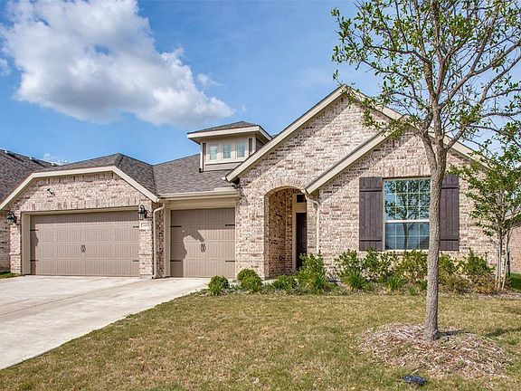 3rd image of 1608 Pegasus Dr