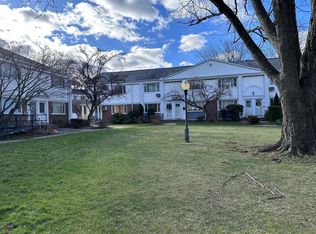 13-46 Bell Blvd #212, Bayside, NY 11360