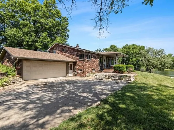 609 Madison St, De Soto, IA 50069