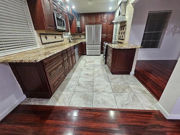 Modern Kitchen