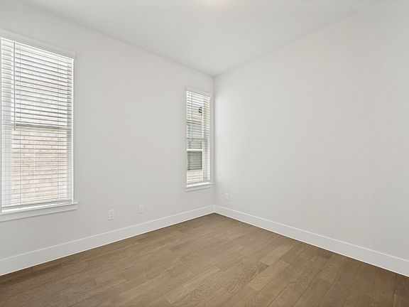 5th image of 11572 Empress Dr