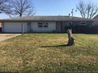 615 N Prairie Ave, Okmulgee, OK 74447