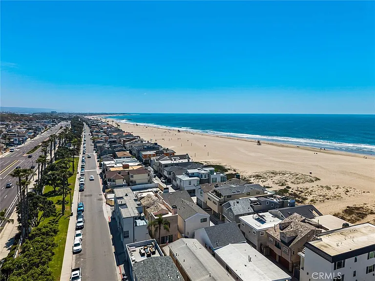 7304 W Oceanfront — Photo 38
