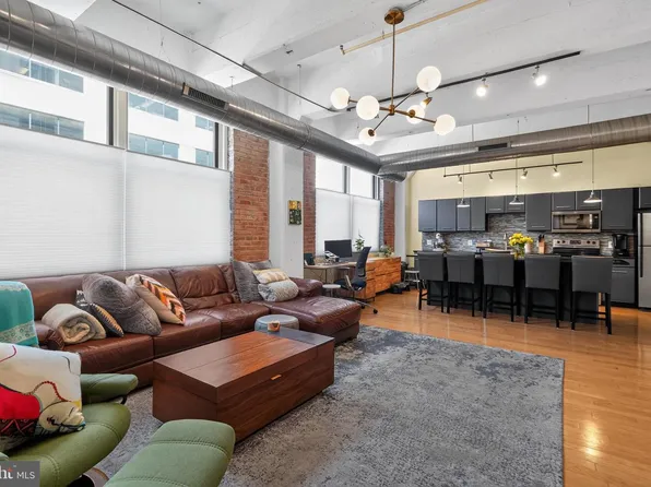 444 N 4th St #202, Philadelphia, PA 19123