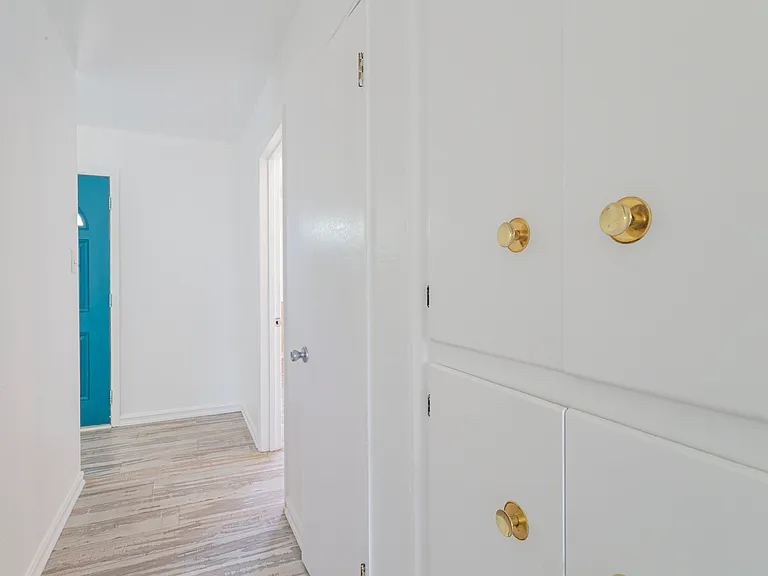 2812 San Pedro Dr NE — Photo 9