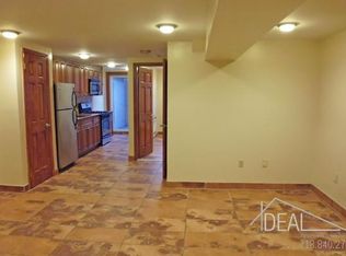 559 17th St, Brooklyn, NY 11215