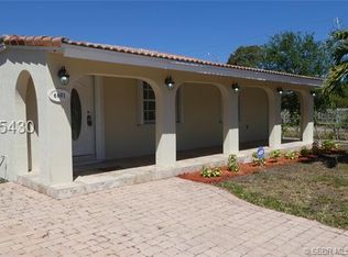 6601 SW 6th St, Miami, FL 33144