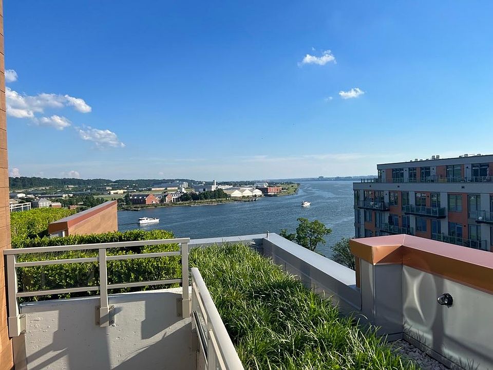 View from private roofdeck