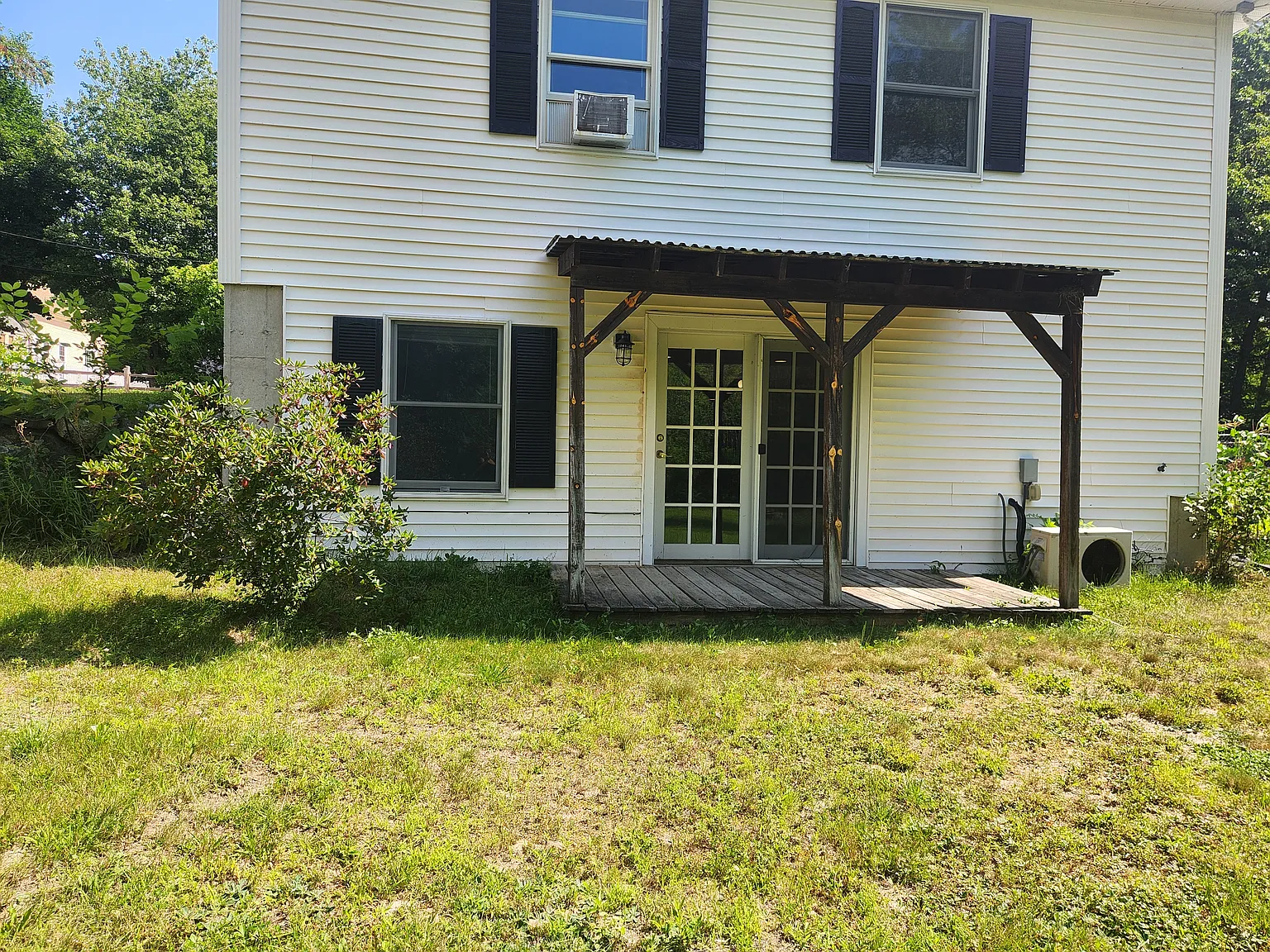 1 bed, 1650 sqft, $2,000 — Photo 1