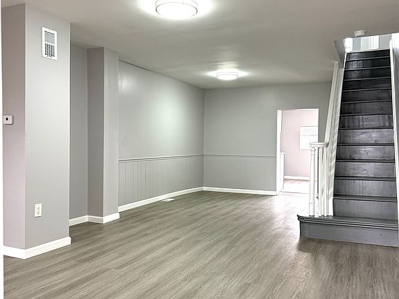 2nd image of 7119 Edmund St