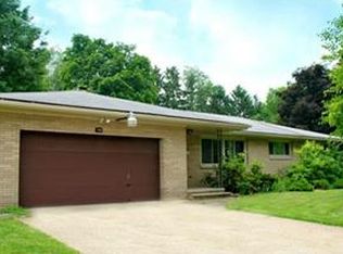 148 Moore Rd, Akron, OH 44319