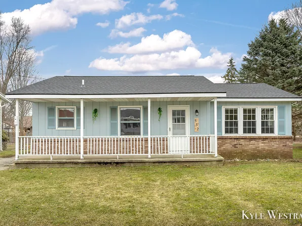 532 S Union St, Sparta, MI 49345