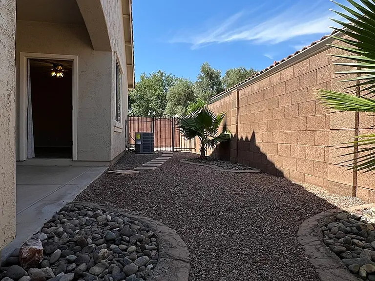 3802 E Flower Ct — Photo 5