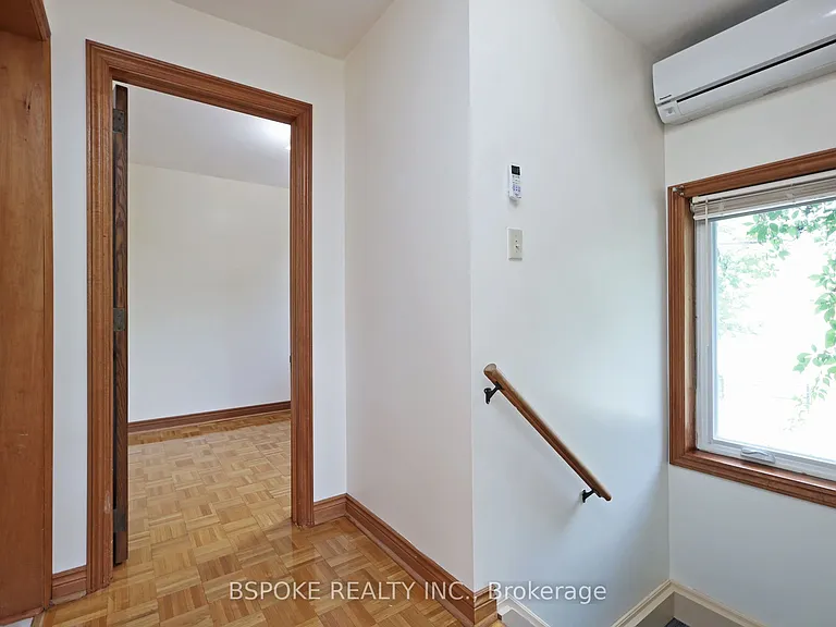68 Roxton Rd #UPPER — Photo 5