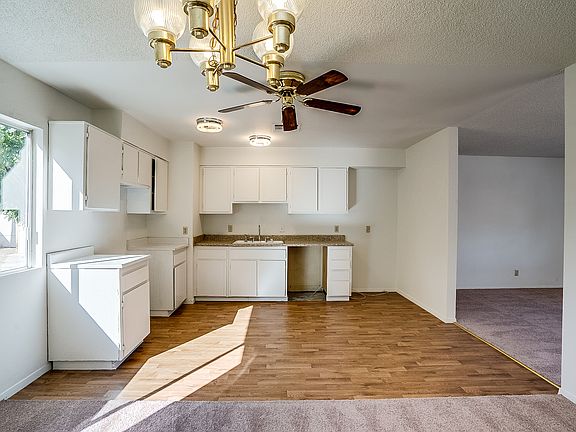 2nd image of 3805 Diamond Head Dr