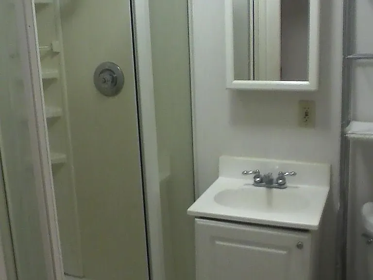 3354 Fowler Ave — Photo 7