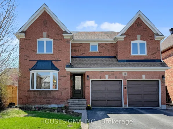 32 Willoughby Way, Halton Hills, ON L7G 6C4