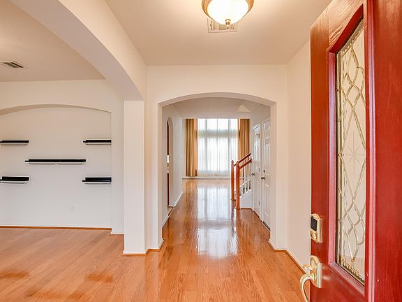 4th image of 8200 Menlo Park Pl
