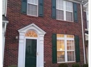 202 Spring Crossing Cir, Greer, SC 29650