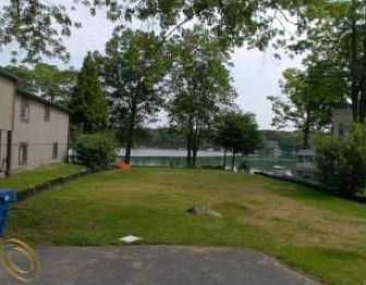 4th image of 7150 Colony Dr