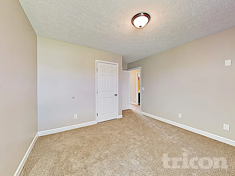 912 Tapoco Ct — Photo 10