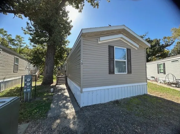 917 N 13th St, Salina, KS