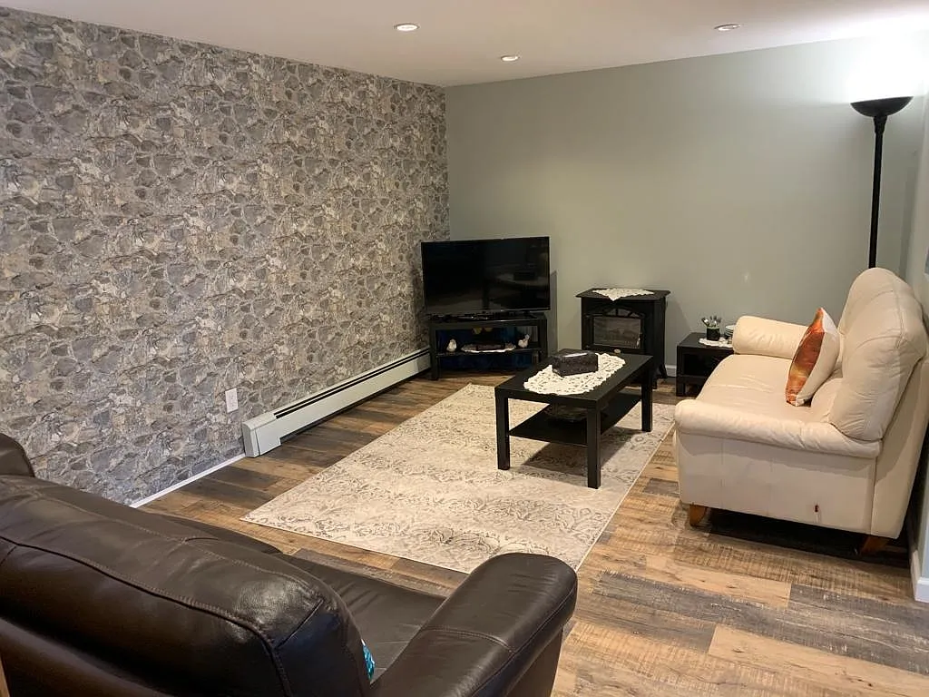 2 bed, 900 sqft, $2,650 — Photo 4