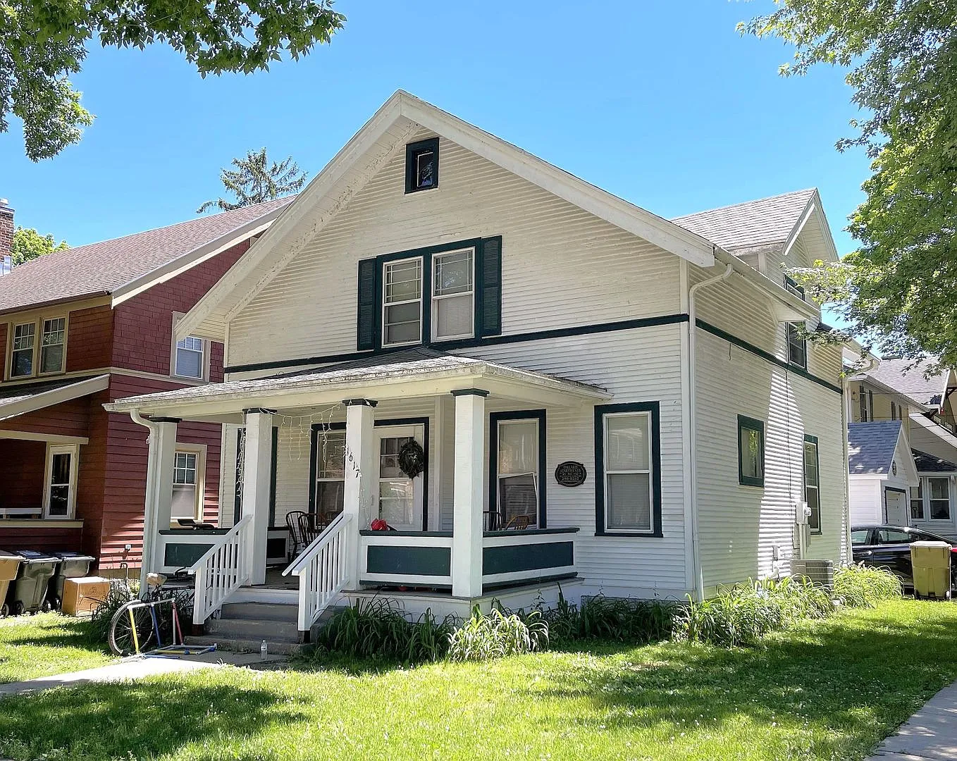 1617 Chadbourne Ave. — Photo 1