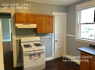 342 3rd St #1, Albany, NY 12206