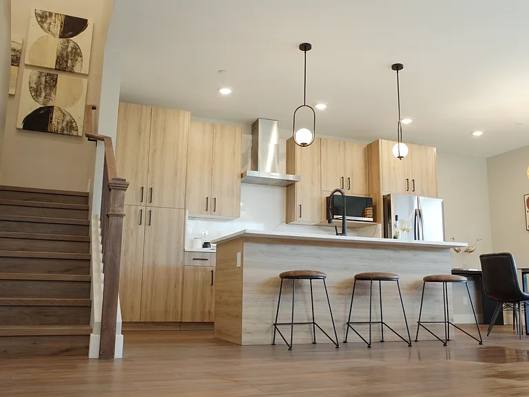 Veneto Townhomes — Photo 8