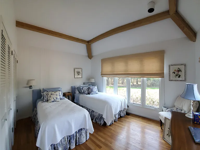 262 Town Line Rd — Photo 15