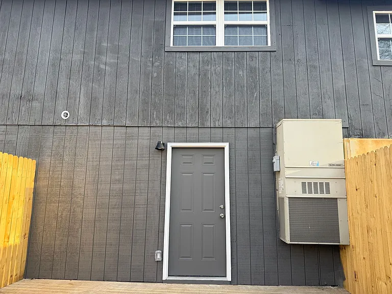 Cypress Townhomes — Photo 37
