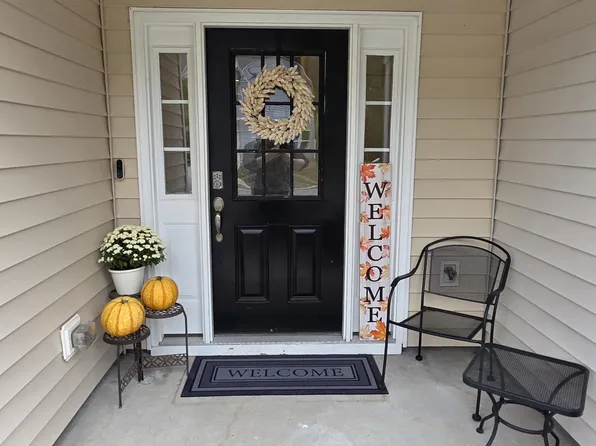 4365 Bethel Park Dr, Raleigh, NC 27610