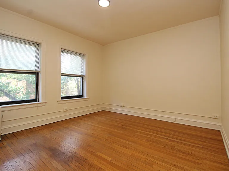 4310 N Ashland Ave #2W — Photo 16